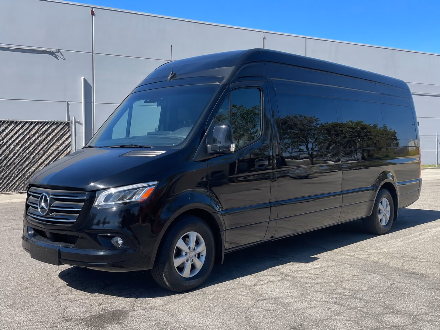 arrange transportation for your next convention or trade show 1