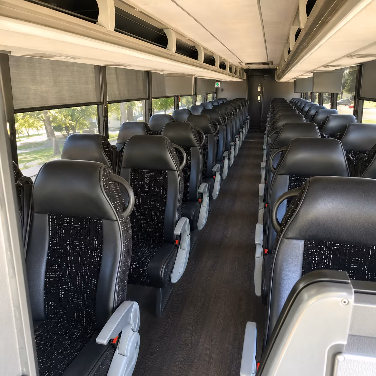 arrange transportation for your next convention or trade show 3