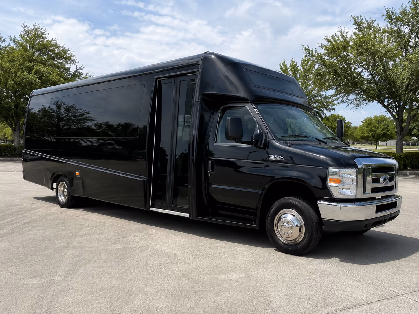 arrange transportation for your next wedding 3