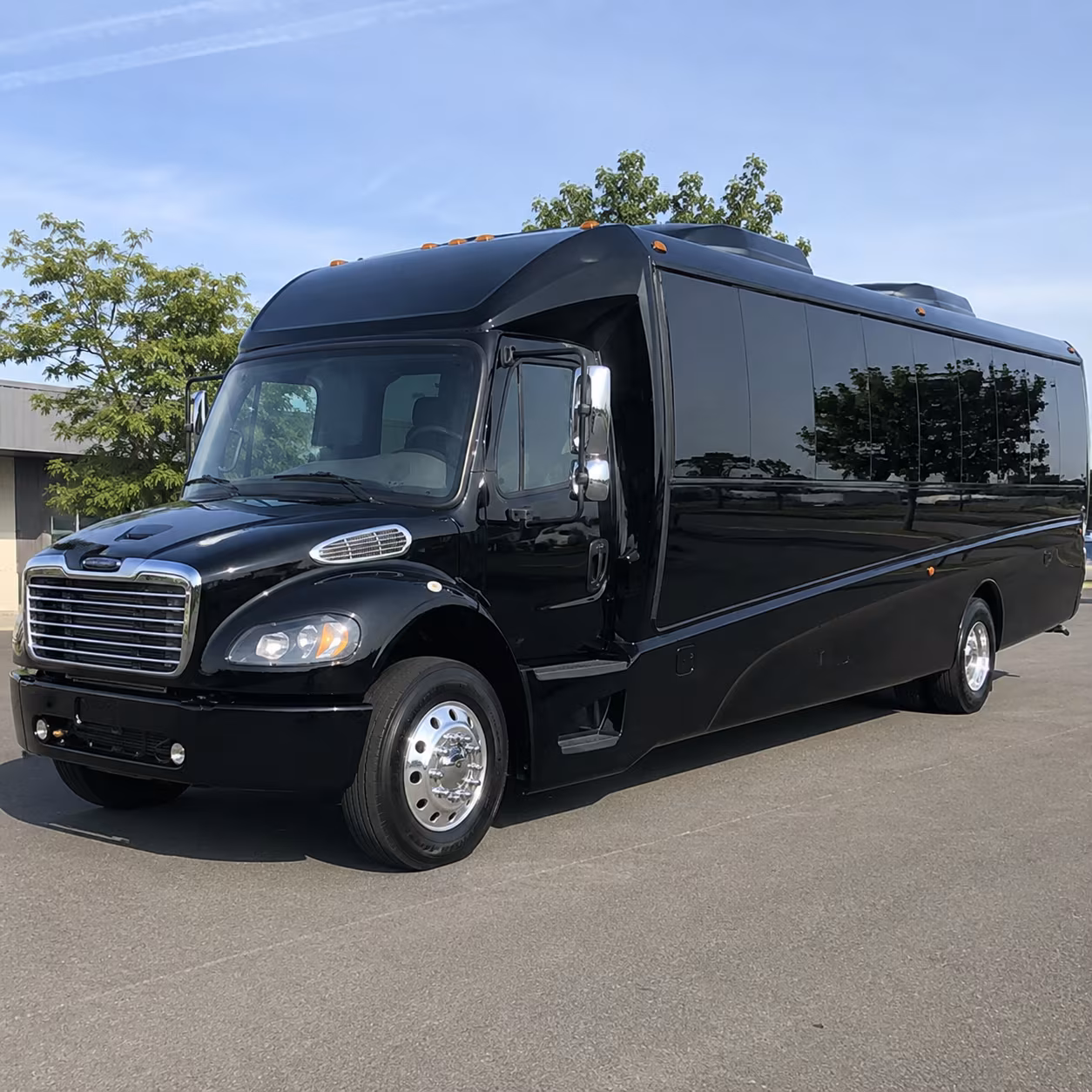 shuttle buses for attendees between salinas hotels and the monterey county fairgrounds